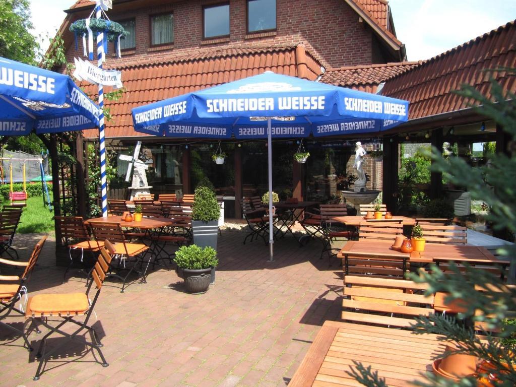 Akzent Hotel Cordes & Restaurant Am Rosengarten Sottorf Extérieur photo