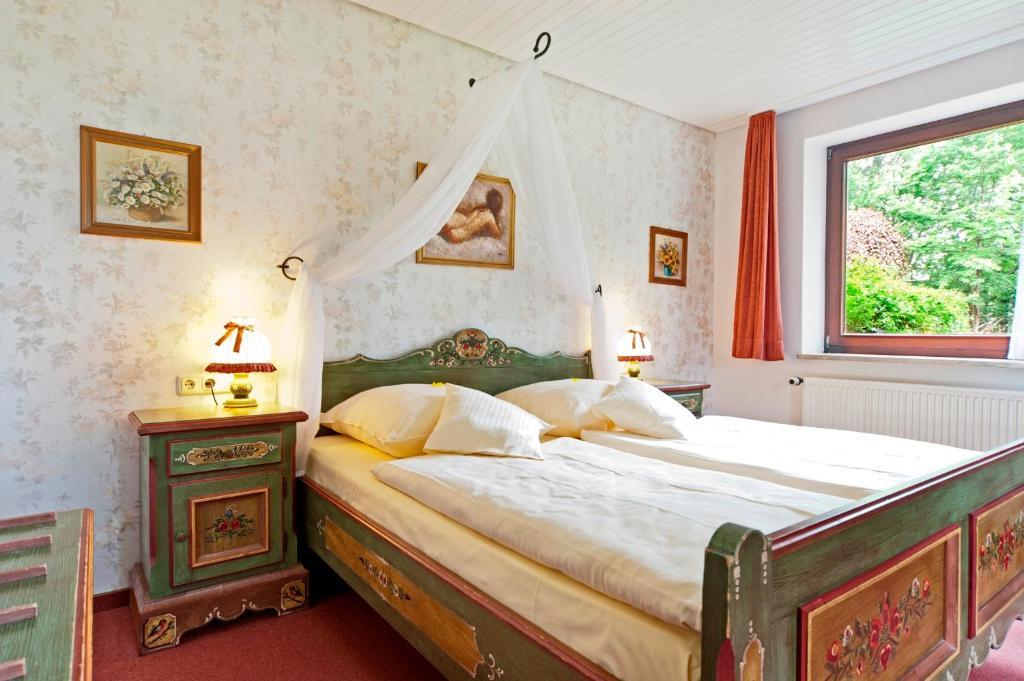 Akzent Hotel Cordes & Restaurant Am Rosengarten Sottorf Chambre photo